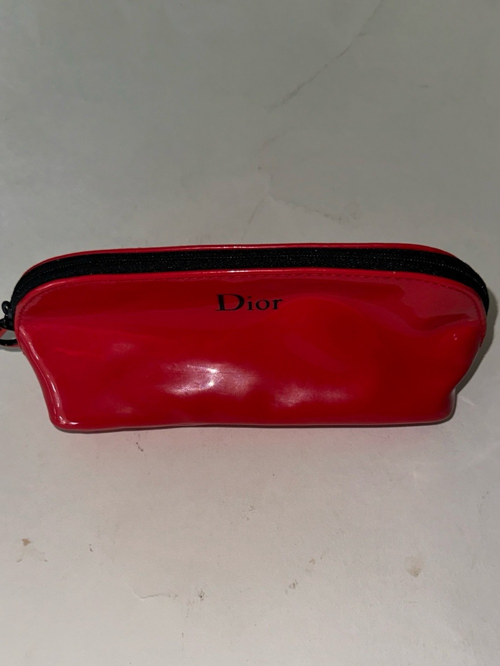 Dior Glossy Red Patent Zip Pouch Pre-Owned Excellent never used zipper
